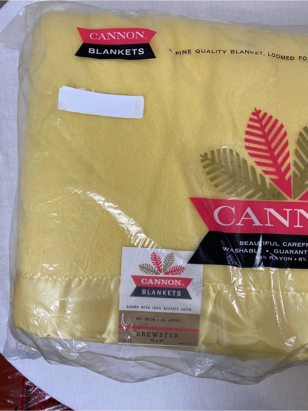 Vintage CANNON Brewster Blanket in Yellow - 72 x 90